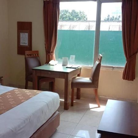 Hotel Senen Indah Syariah Jakarta Extérieur photo
