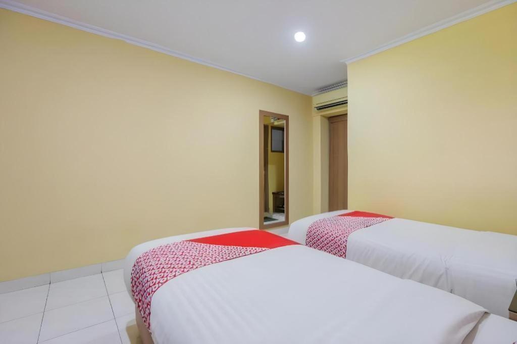 Hotel Senen Indah Syariah Jakarta Extérieur photo