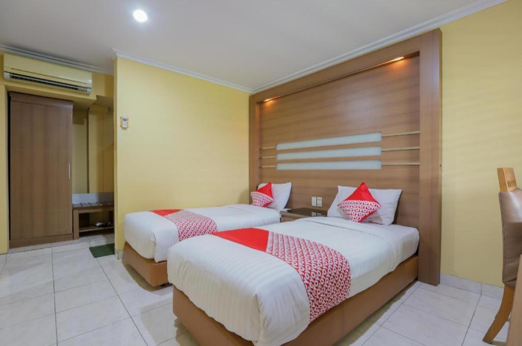 Hotel Senen Indah Syariah Jakarta Extérieur photo