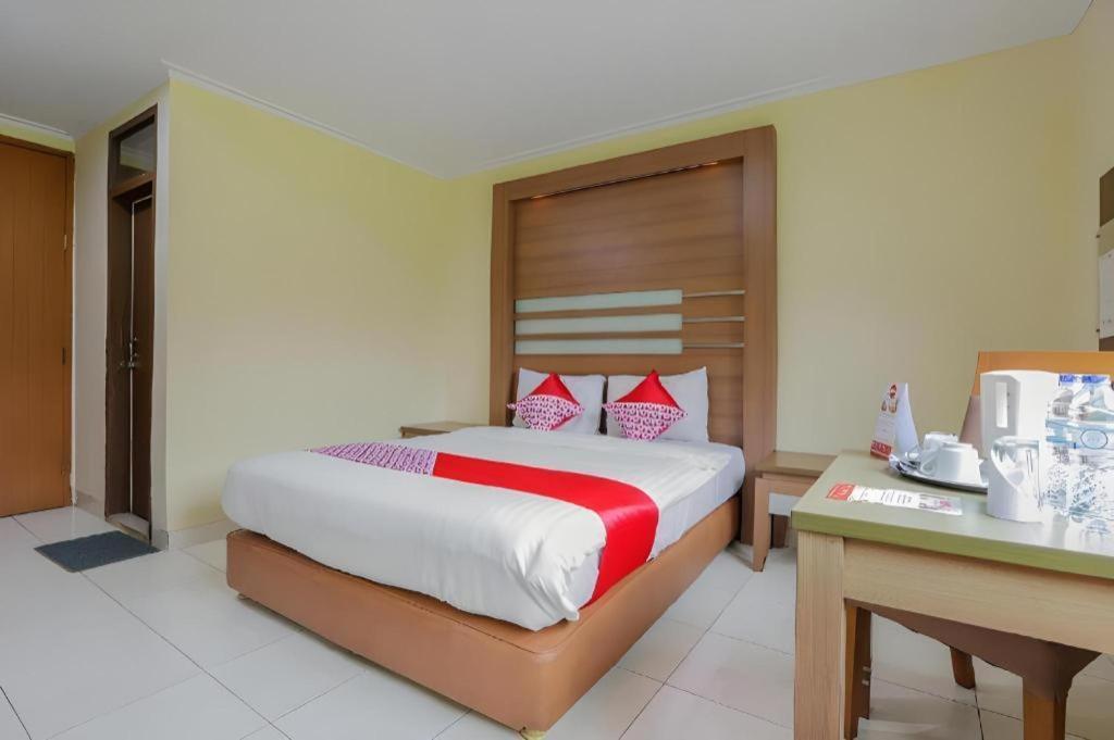 Hotel Senen Indah Syariah Jakarta Extérieur photo