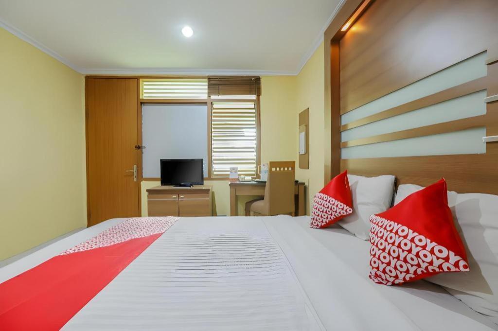 Hotel Senen Indah Syariah Jakarta Extérieur photo