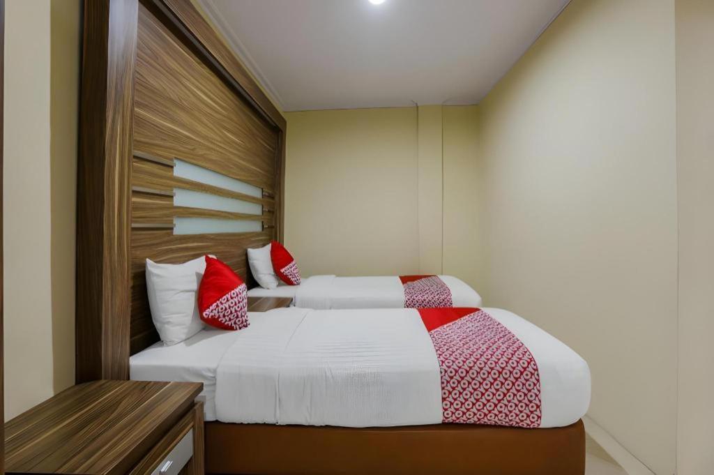 Hotel Senen Indah Syariah Jakarta Extérieur photo