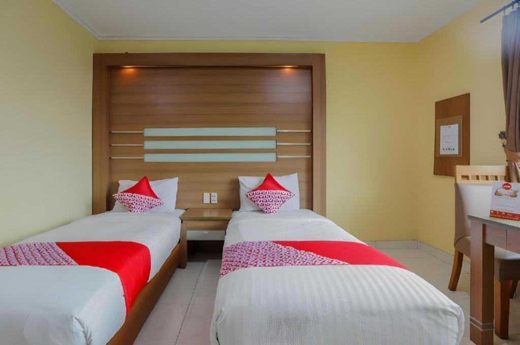 Hotel Senen Indah Syariah Jakarta Extérieur photo